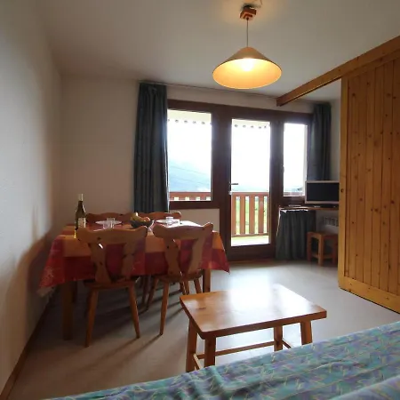 Cosy 4 Pers, Pied Des Pistes, Balcon, Parking, Wifi - Fr-1-508-192 *